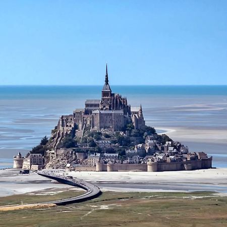 Vue Exceptionnelle Sur Le Mont Saint Michel Villa Huisnes-sur-Mer Exterior foto